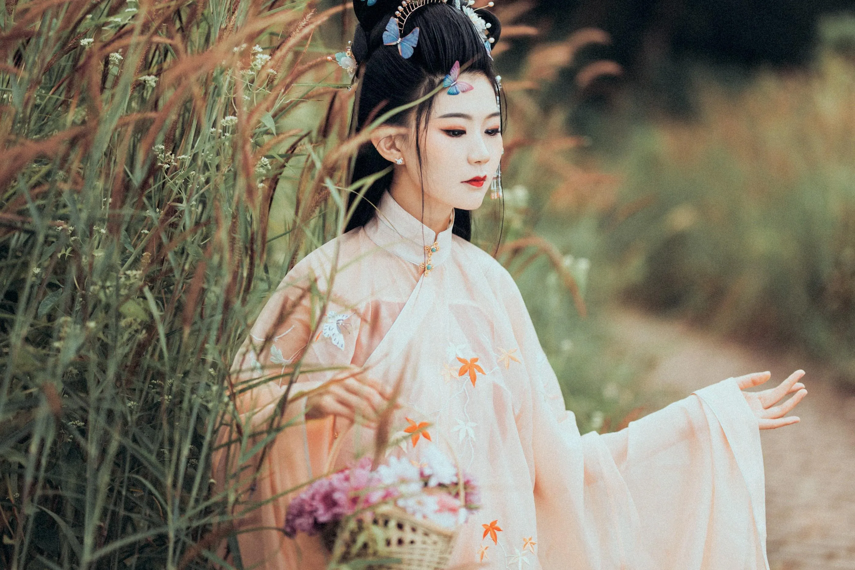 [YITUYU艺图语]2021.09.07 撷芳晚 兔小白 [22P]插图